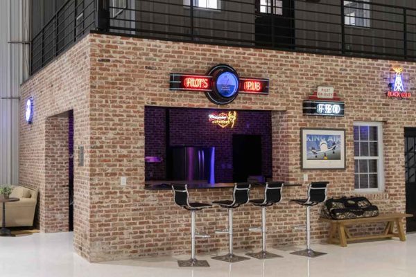 Pub Pilots lounge
